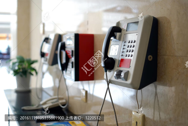 公共電話