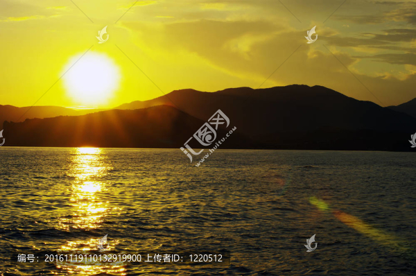 海上日落-匯圖網(wǎng) www.fosd68.com 海上日落