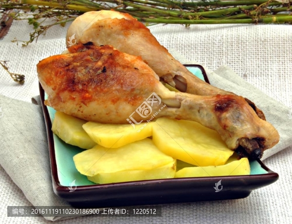 兩個(gè)雞腿
