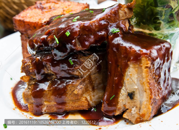 牛排牛肉
