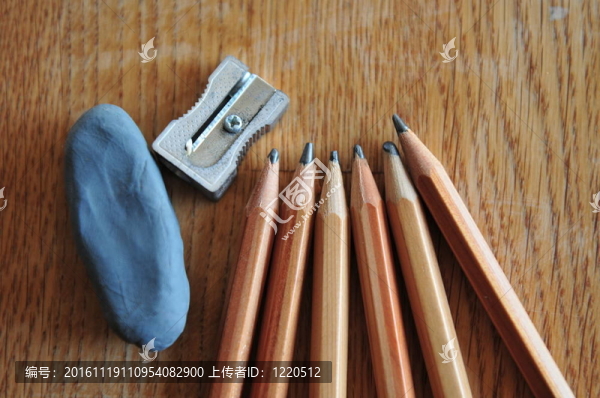 鉛筆橡皮和Sharpener；