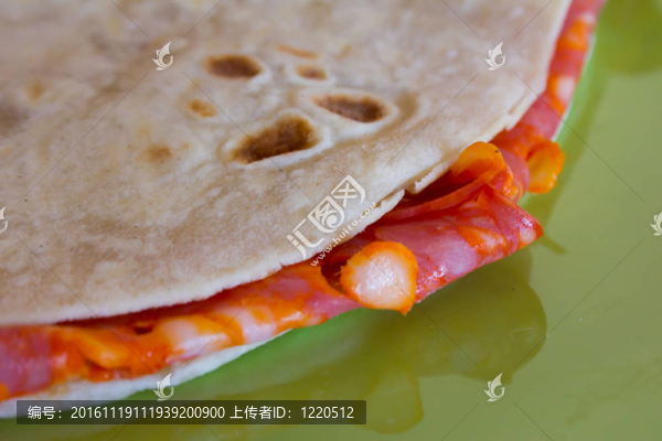 意大利piadina熱意大利臘腸