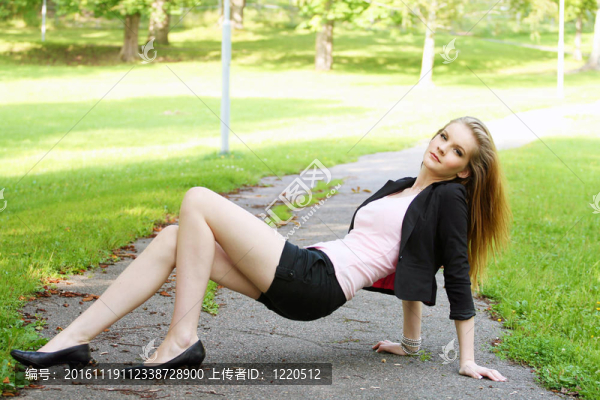 鄉(xiāng)村道路的時尚模式