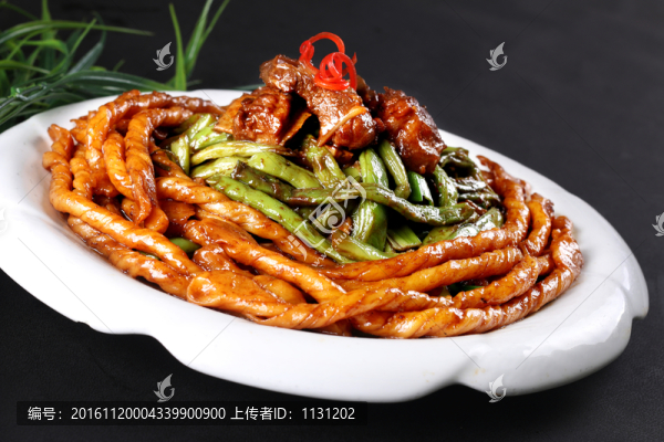 排骨豆角沾卷子