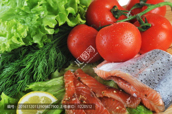 個(gè)三文魚(yú)