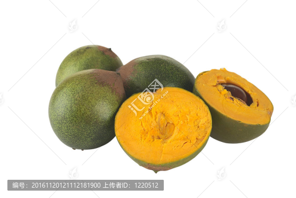 水果被稱為Lucuma（拉丁語Pouteria蛋黃）在秘魯安第斯地區(qū)種植；這在秘魯是很受歡迎的（白色