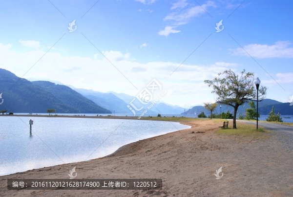 哈里森溫泉前視圖