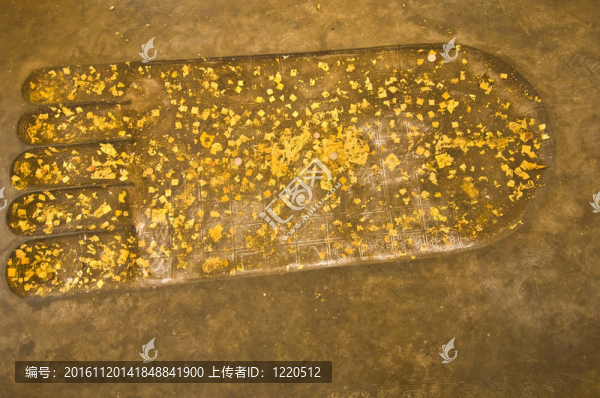 WAT,TRA,Thang攀