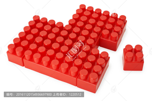 由兒童玩具制成的心臟