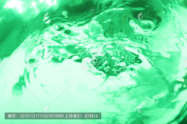 水