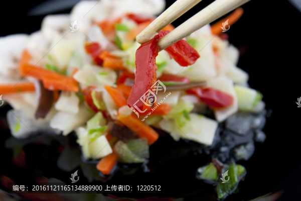 拿著紅辣椒