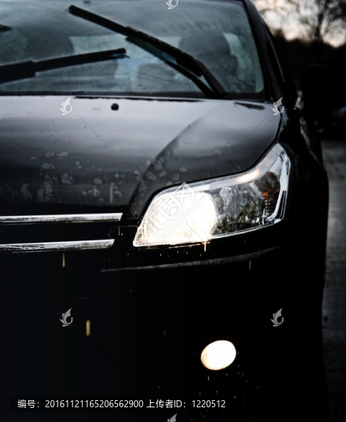 汽車正面細(xì)節(jié)