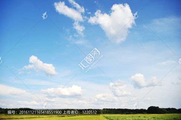 天空和云彩
