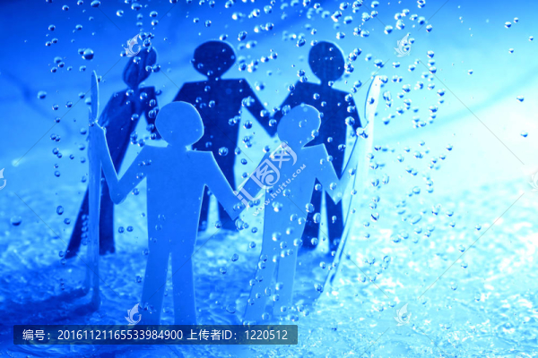 雨下紙隊