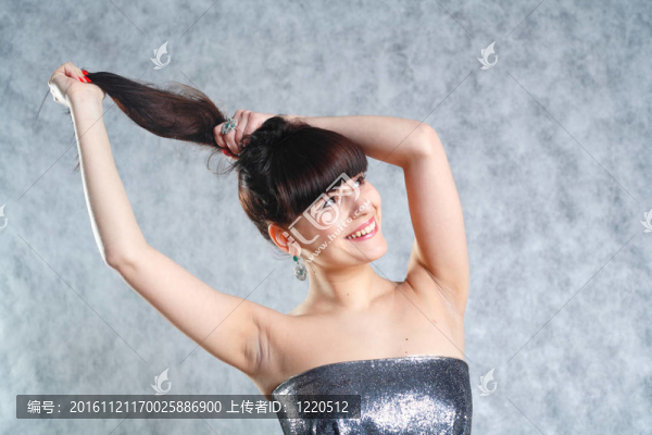 長頭發(fā)的女性臉