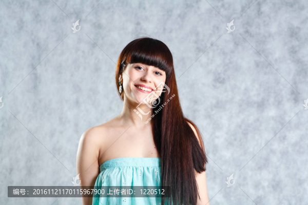 長頭發(fā)的女性臉