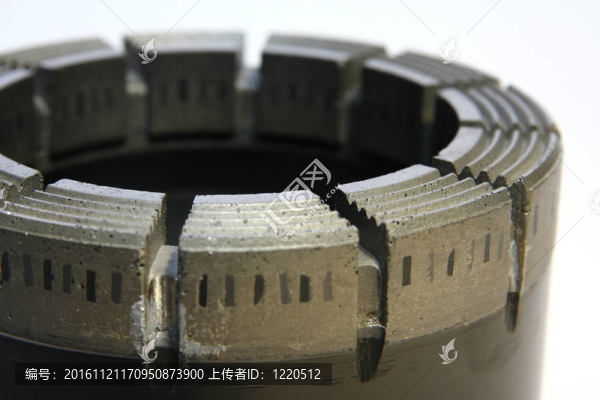 孔鑿巖機