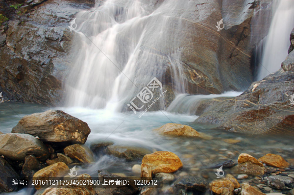 瀑布的風(fēng)景