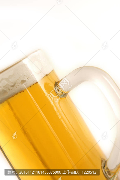 啤酒杯