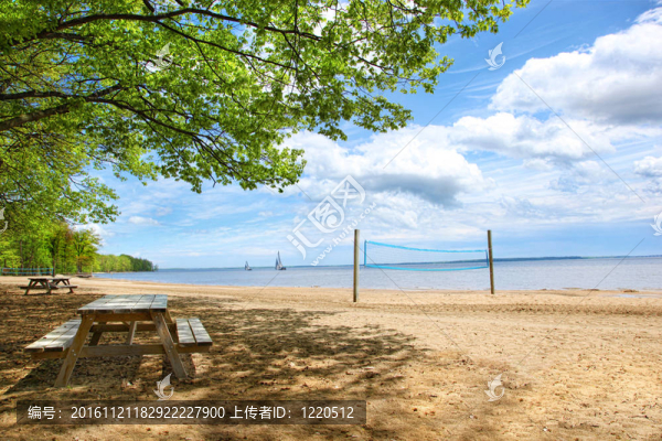 海灘野餐桌