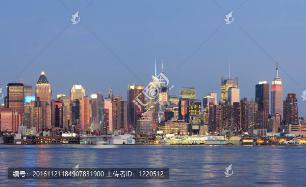 紐約市曼哈頓濱水