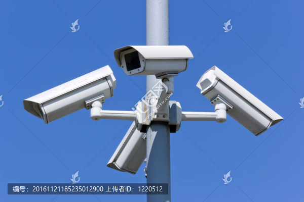 安全攝像機(jī)