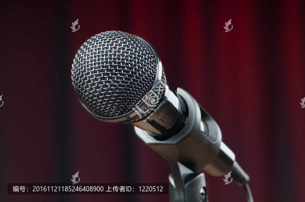 背景音頻麥克風