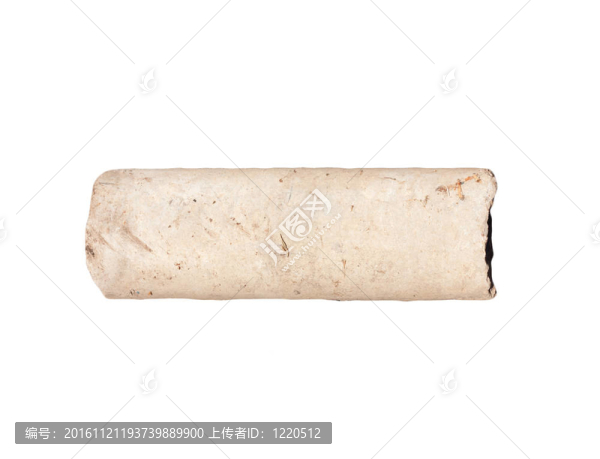 白色背景上的石棉管