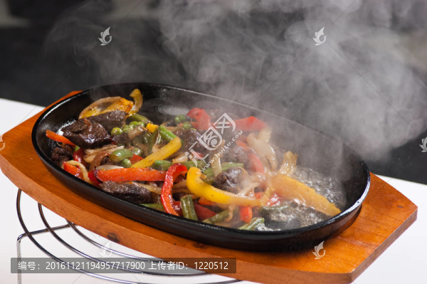 蘑菇烤肉