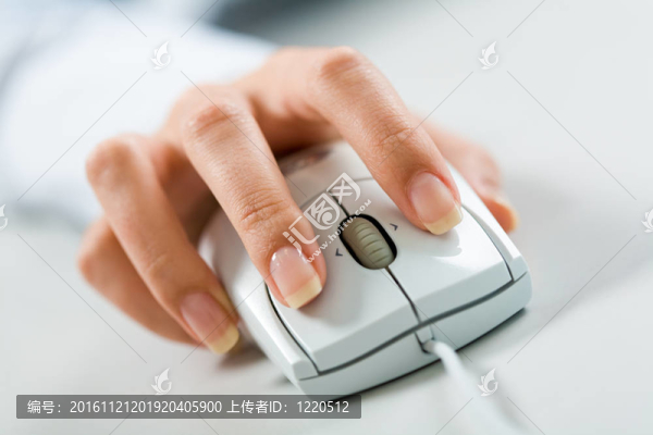 手上的鼠標(biāo)