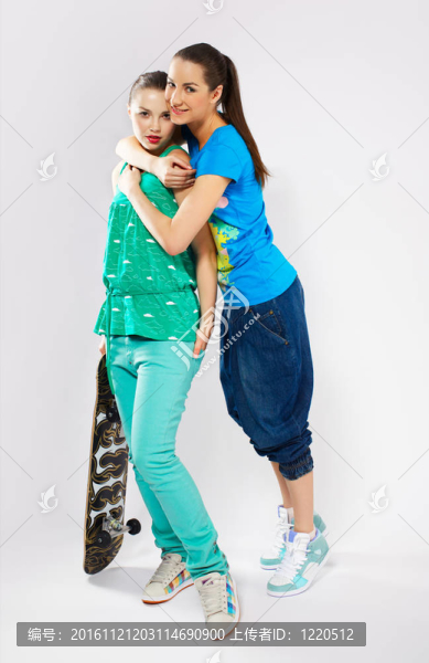 女孩滑板
