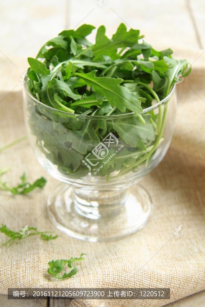 芝麻菜沙拉