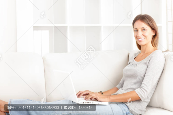 女人