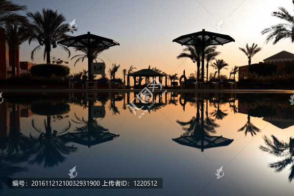 游泳池在早晨；胡爾格達(dá)；埃及