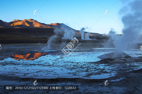 間歇泉場(chǎng)EL比在阿塔卡馬地區(qū)；智利
