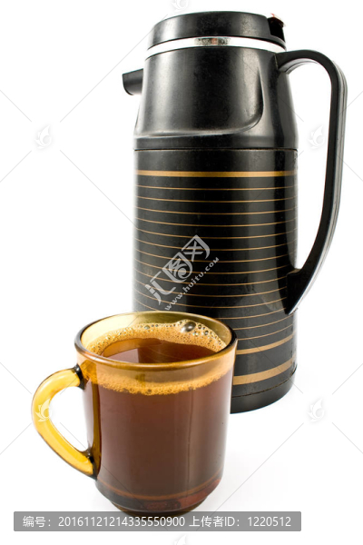 一杯黑咖啡壺