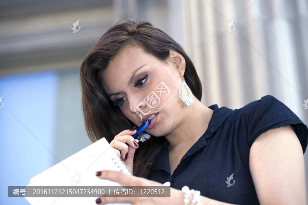 女人在戶外
