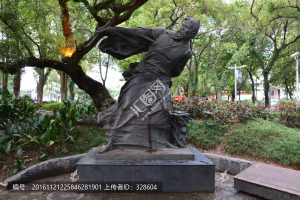 城市建筑雕塑