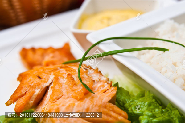 烤鮭魚