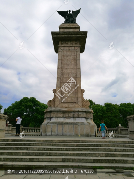 歐式石塔