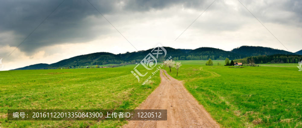 雨中的場(chǎng)景