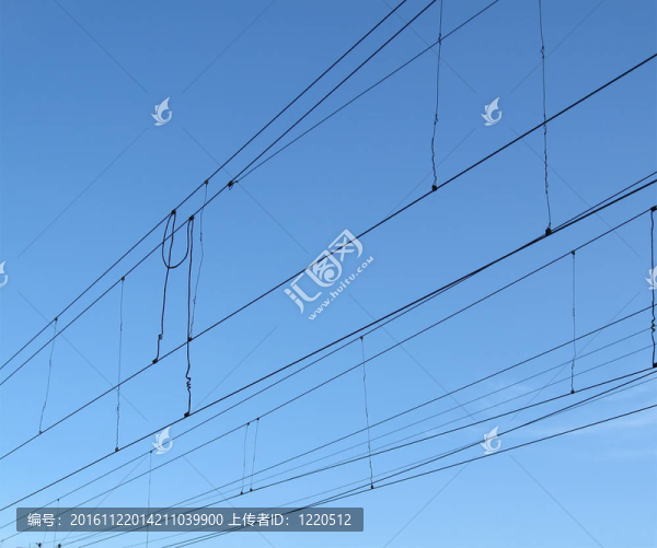 電力線概念；藍天
