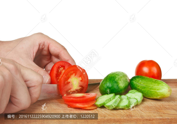切碎西紅柿和黃瓜