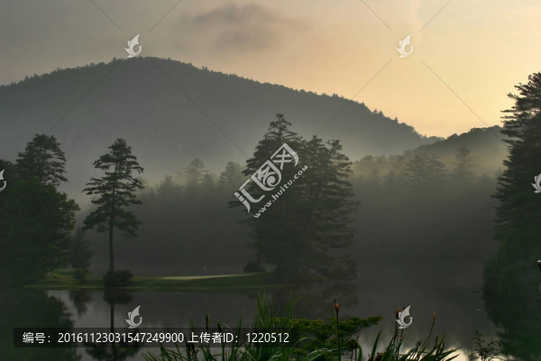 湖心島霧山日出