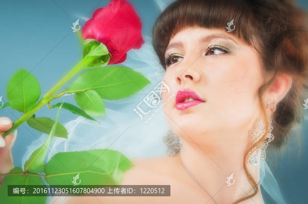 美麗的新娘與玫瑰工作室拍攝