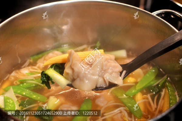 上湯云吞