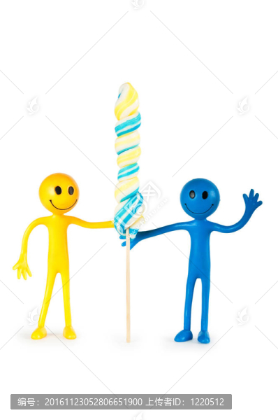 拿著五顏六色的棒棒糖，孤立在白色的笑臉