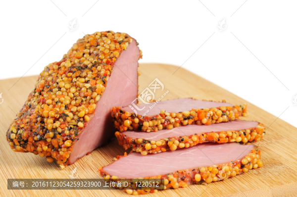 一塊含香料的火腿