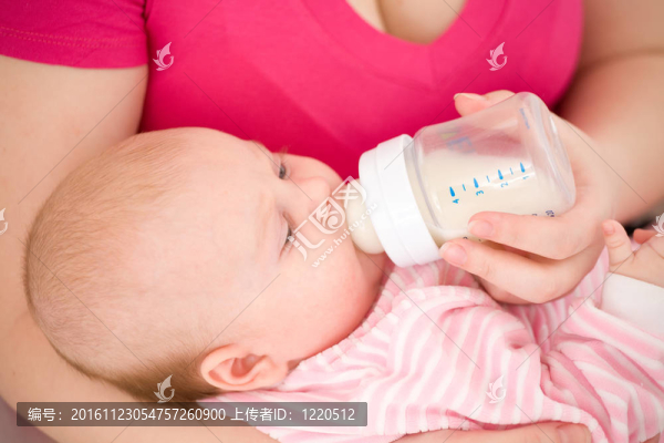 兒童人工喂養(yǎng)。