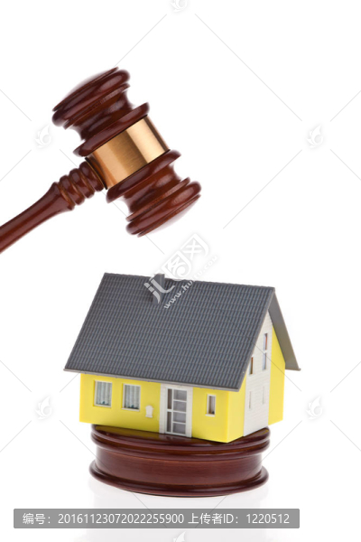 房子將被拍賣。止贖銷售。